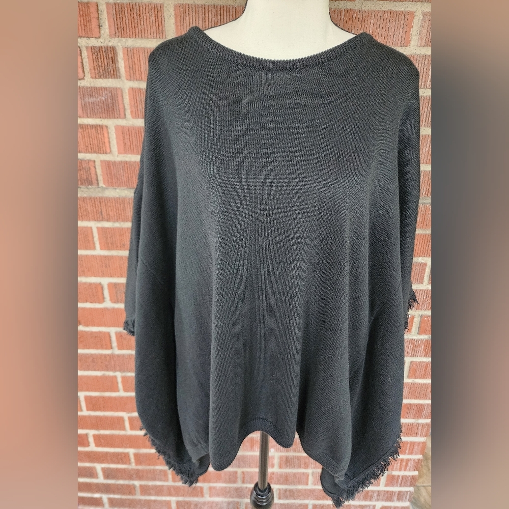 Vineyard Vines Black Fringed Sweater Shawl Size XS/S